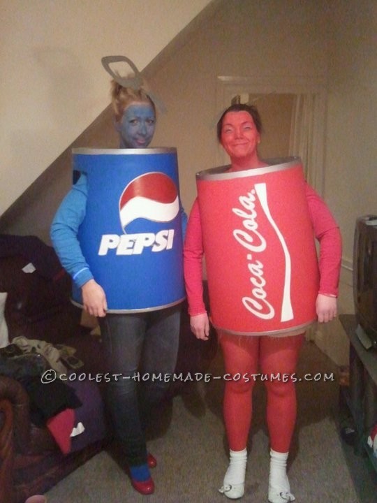 The Pepsi and Coke Can Duo Couple Costume