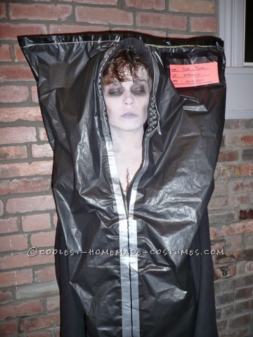 Creepy Corpse in a Body Bag and Coroner Couple Costume