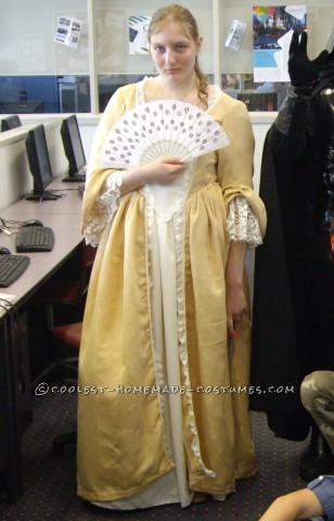 Elizabeth Swan's Golden Gown