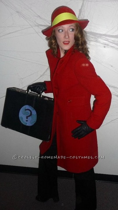 Awesome and Easy Carmen Sandiego Costume