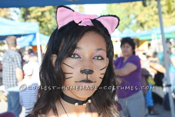 Cool Woman Cat Costume That Turned Heads