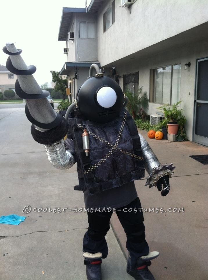 Coolest Homemade Bioshock Costume
