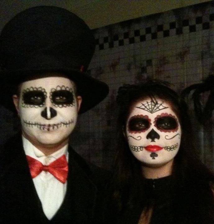 Sugar Skull Día de los Muertos Couples Costume