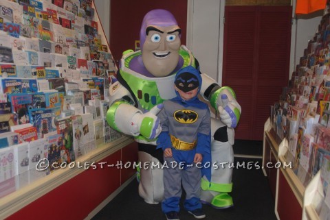 Amazing Homemade Buzz Lightyear Costume