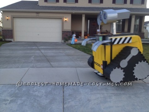 Coolest Homemade Wall-E Halloween Costume