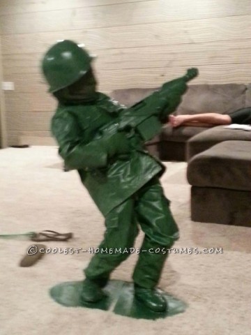 Army Soldier Mini Uzi Plastic Blaster  Toy Fancy Dress Accessory Cosplay 