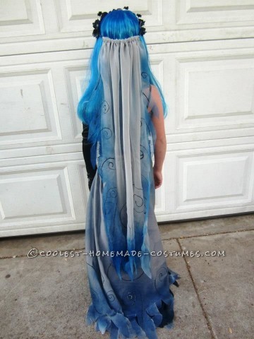 Homemade Corpse Bride Costume for a Girl