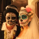 Awesome Homemade Dia De los Muertos Couple Costume