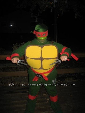 Original DIY Couple Costume: Ninja Turtle and Shredder