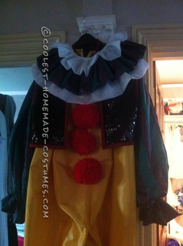 Coolest Homemade Pennywise the Clown Costume