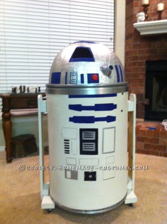 Coolest Homemade R2D2 Costume for Kids