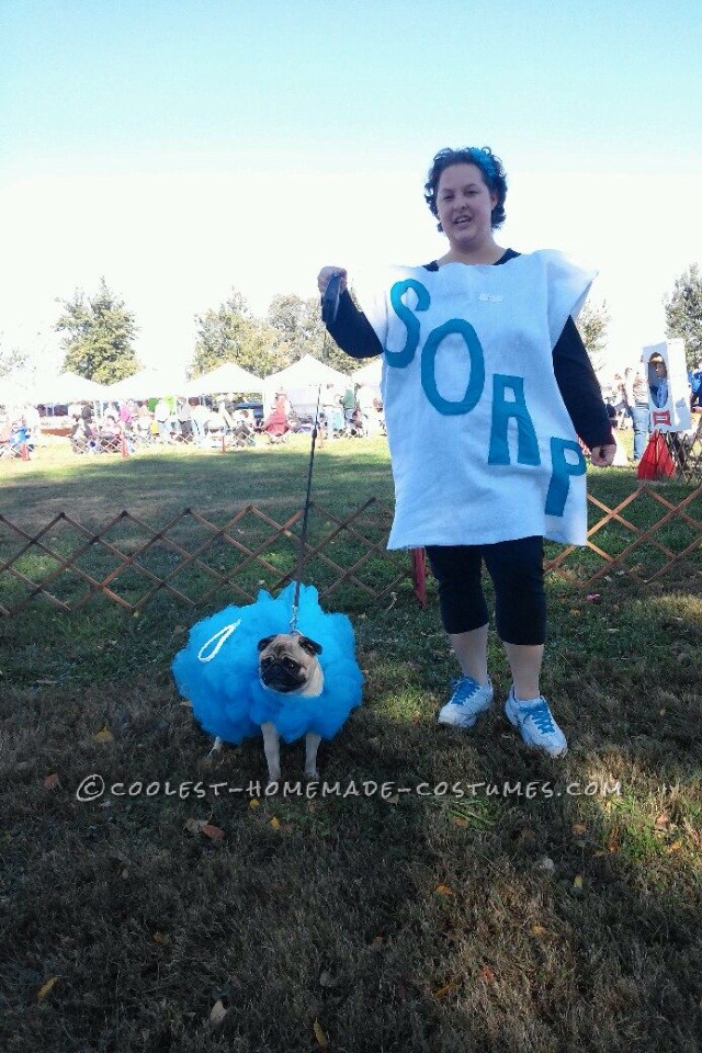 Fun Dog and Owner Couple Costume: Loofah and Soap