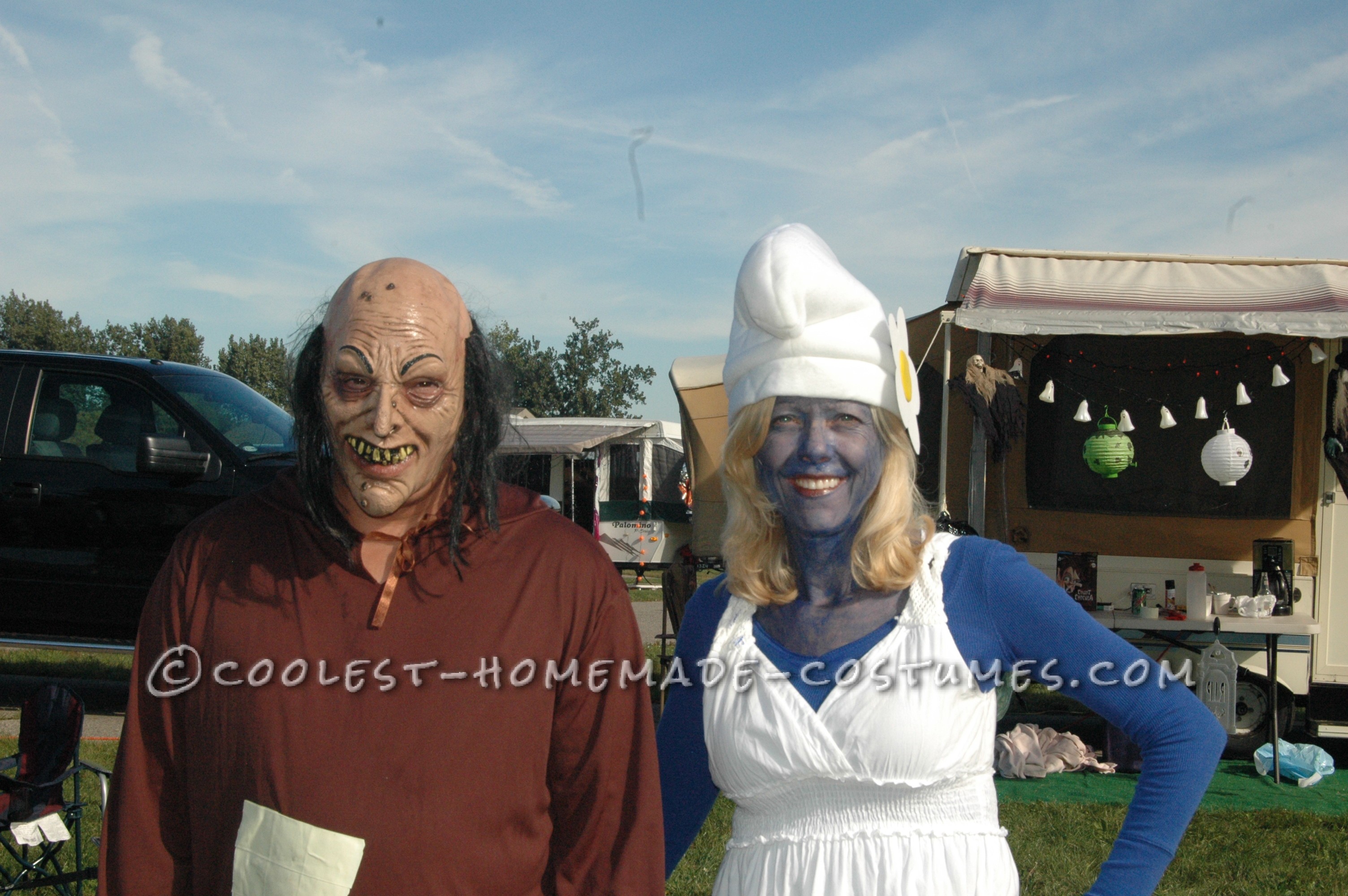 Easy Smurfy Couple Costumes