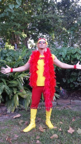Coolest Hulk Hogan Costume Idea