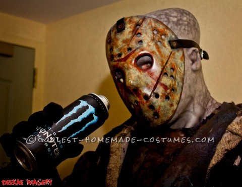 Scary Homemade Jason Voorhees Costume from Freddy vs. Jason