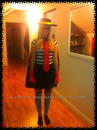 Last-Minute Homemade Hamburglar Costume for a Woman