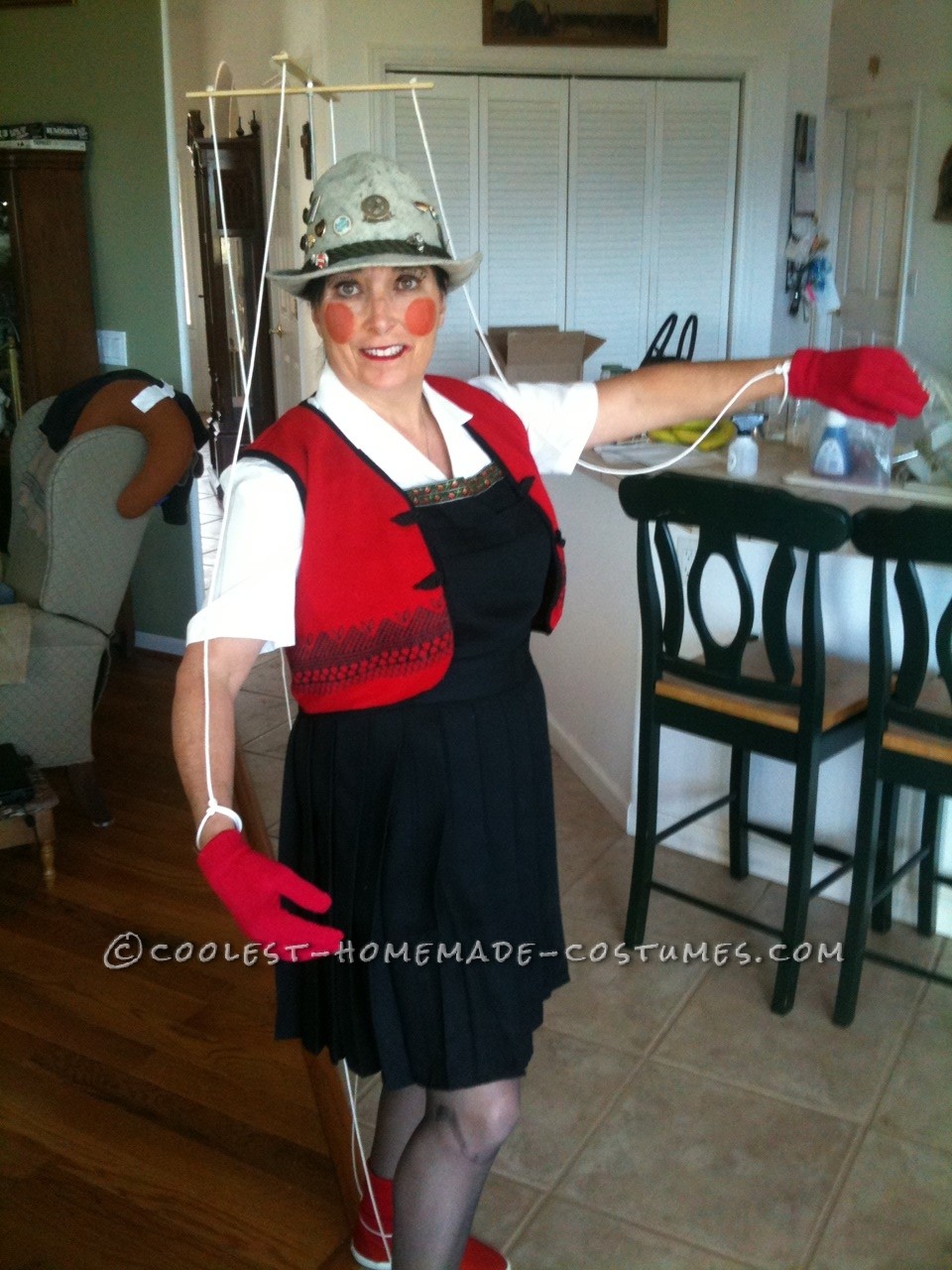 Cool DIY Marionette Pinocchio Costume Idea