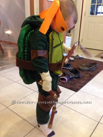 Cool Homemade Ninja Turtles Costumes for Two Children