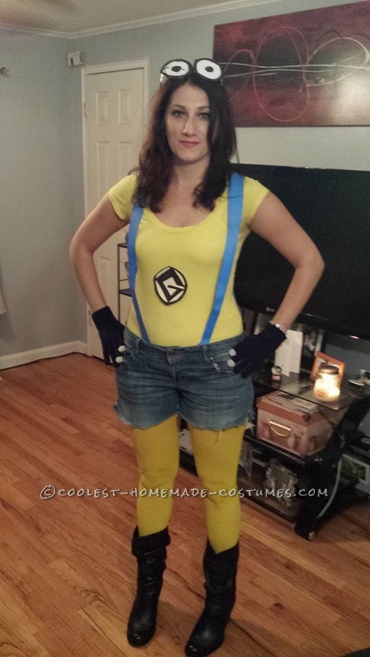 No-Cost Homemade Minion Costume for a Woman