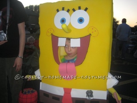 Homemade Spongebob Costume: People Thought SpongeBob was Part of the Show!