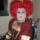 Coolest Homemade Queen of Hearts Halloween Costume