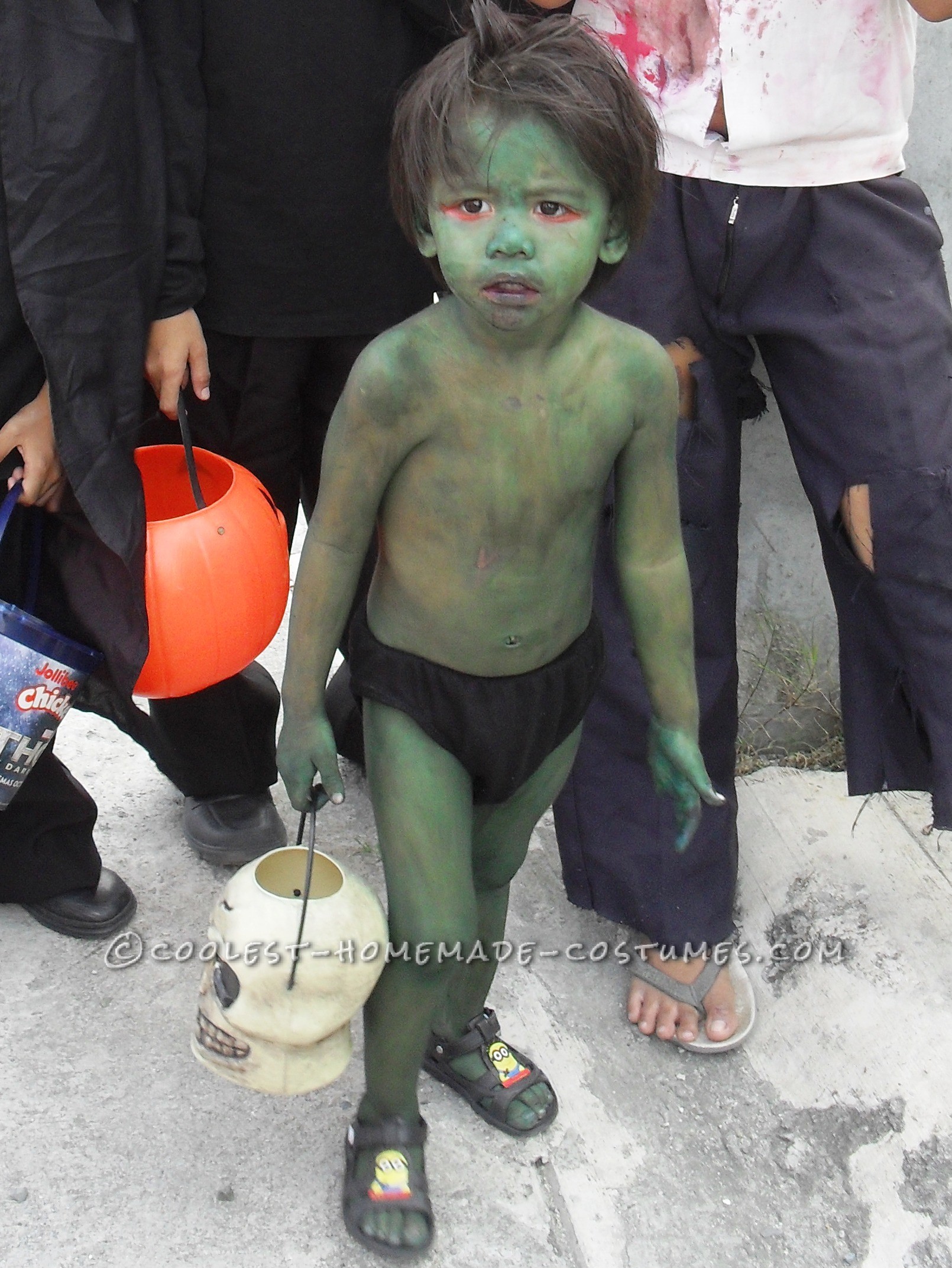 Easy Last-Minute Scary Toddler Costume