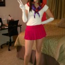 Cute Homemade Costume for a Woman: Sexy Sailor Mars