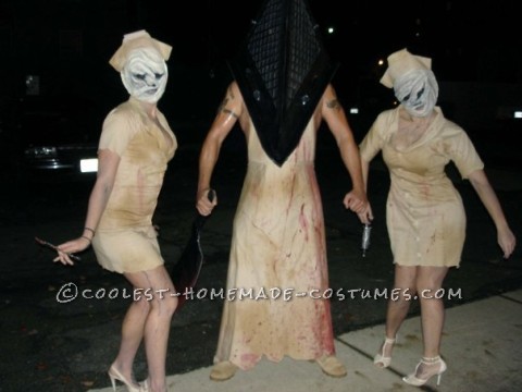 Silent Hill Bobble Head Nurse & Pyramid Head Costume