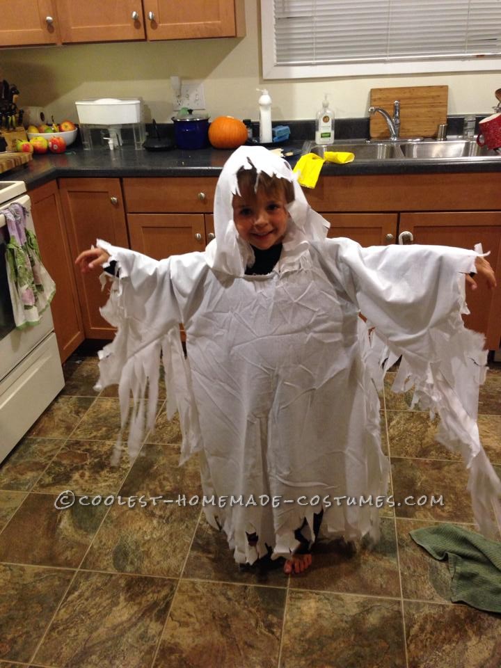 Easy Ghost Costume with a Hood for a Child