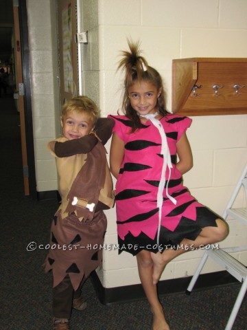 Fun Homemade Group Costume for the Family: The Flintstone's