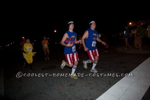 Funny Homemade Group Costume Idea: The Harlem Globetrotters