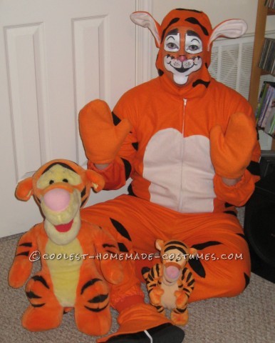 Tigger, Kanga and Roo Family Group Costume: An Epic Tail