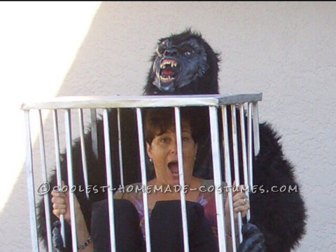 Rescue Me! Gorilla Carrying a Cage Illusion Costume
