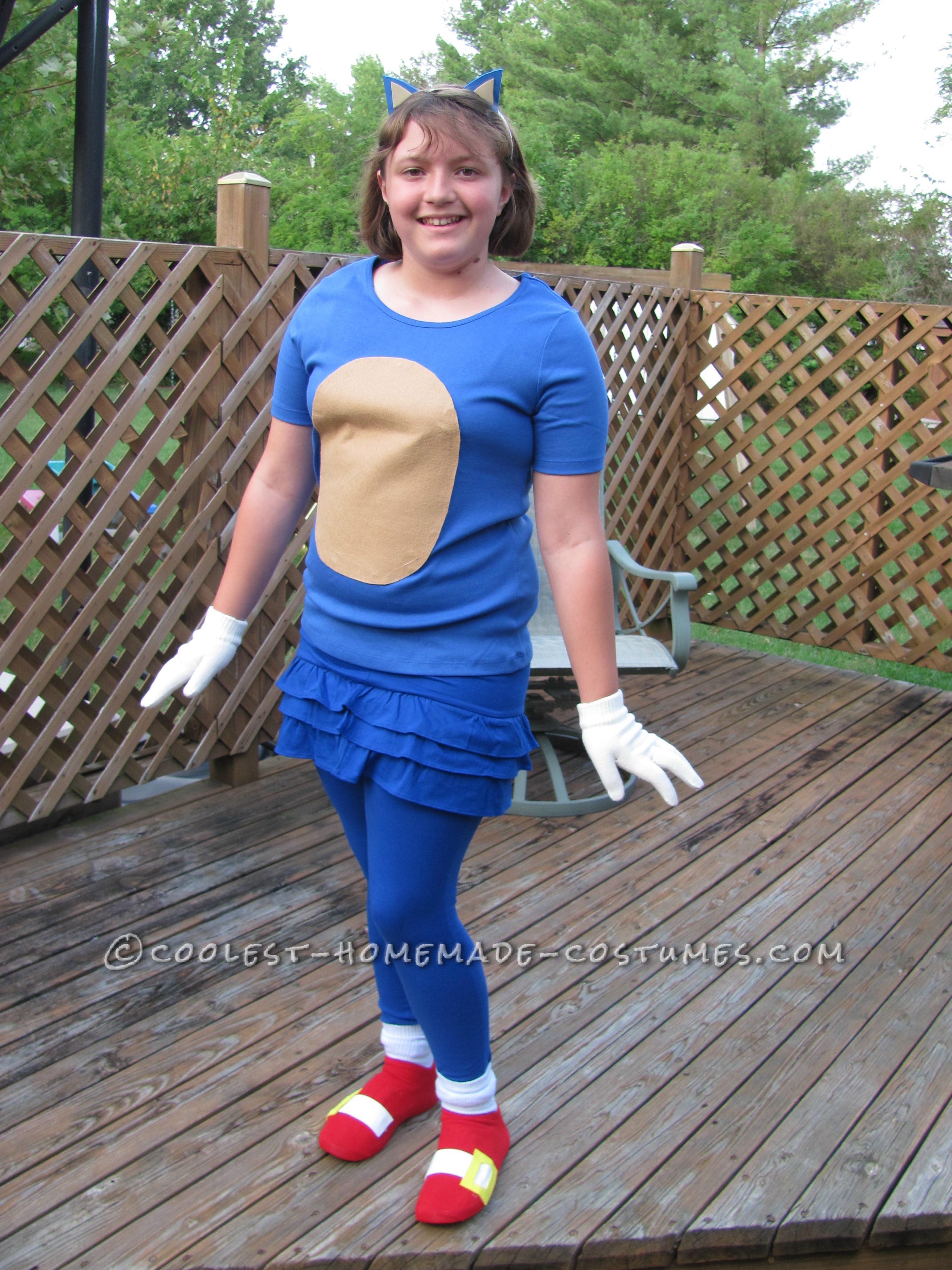 Girly Sonic the Hedgehog Costume