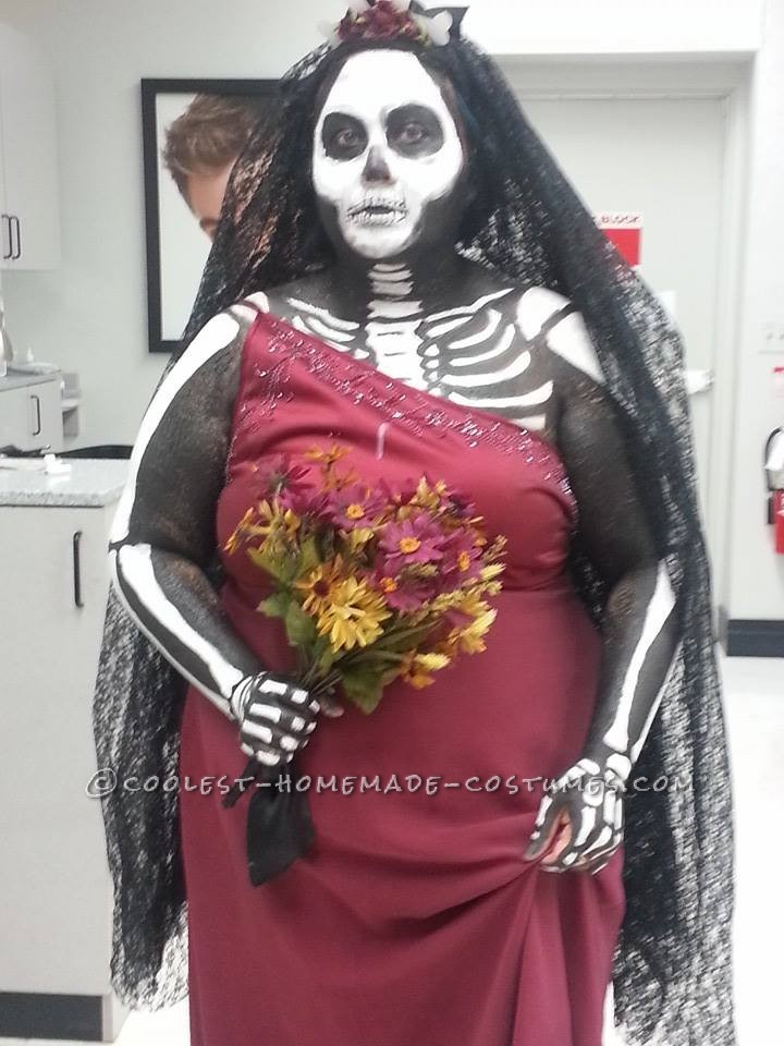 Awesome Body Paint Skeleton Bride Costume