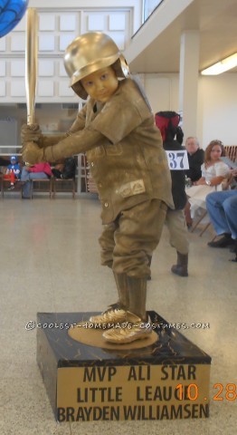 Cool Homemade Baseball Trophy Costume