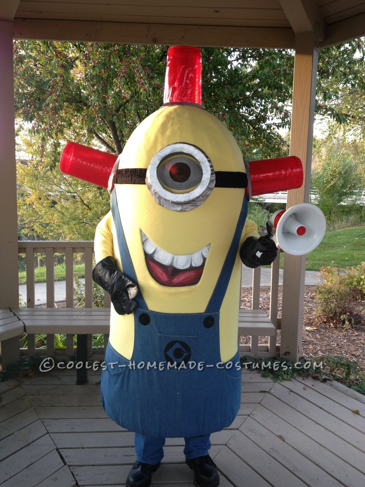 Cool Homemade Carl BeeDoo Minion Costume