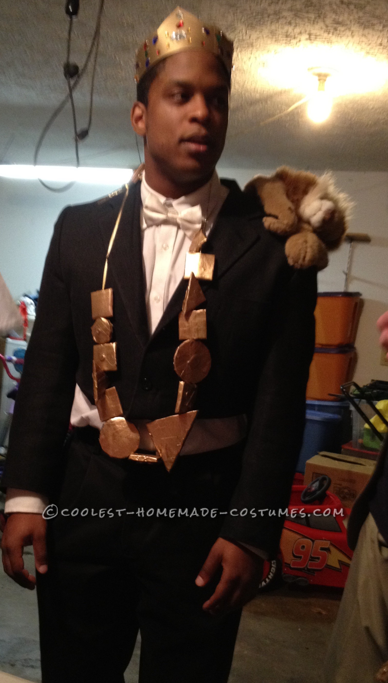Cheap and Funny Akeem Costume from Coming to America