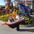 Cool Chief Brody Costume in Cardboard Box Orca Boat from JAWS