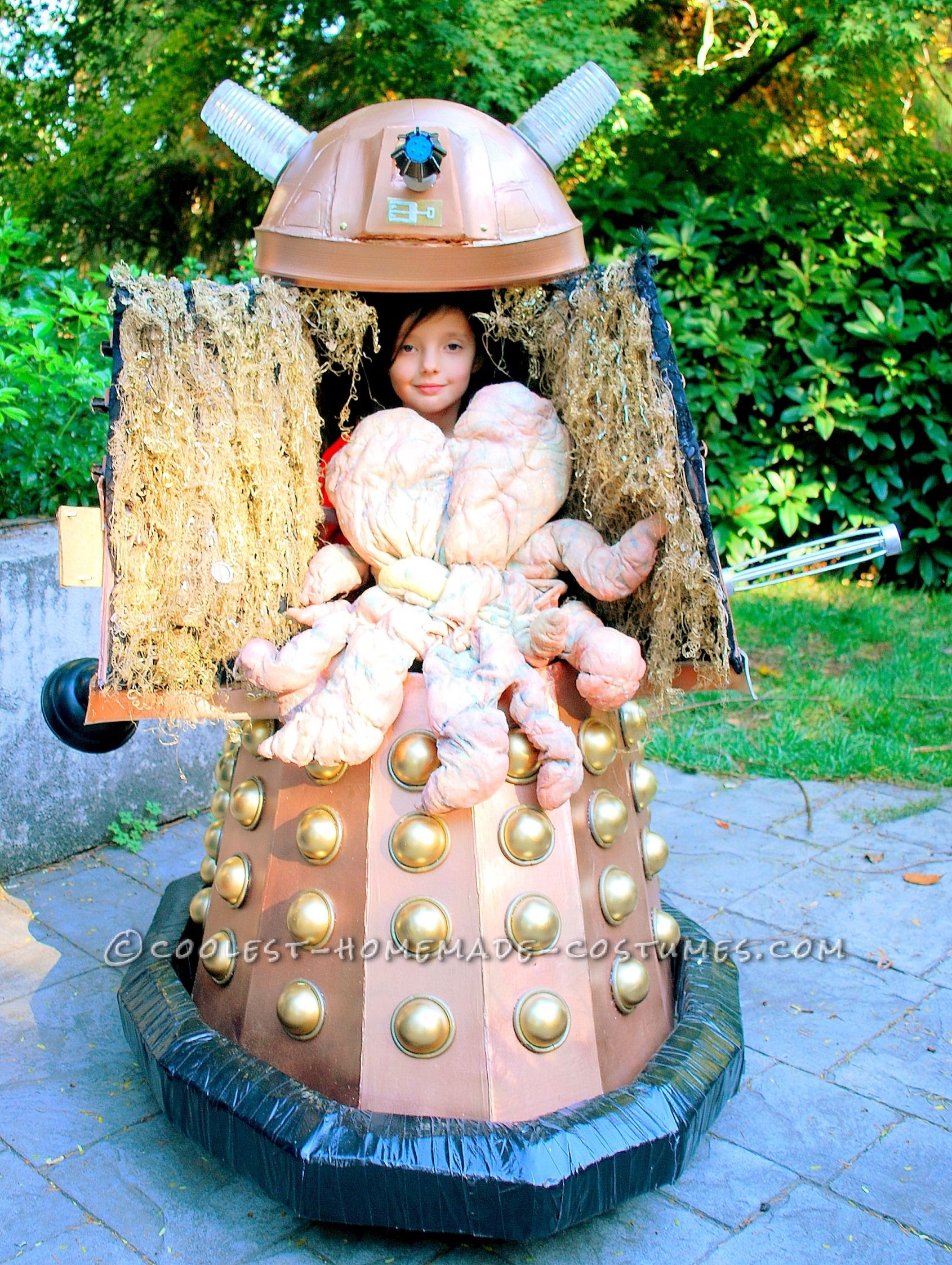 Coolest Homemade Doctor Who Dalek Caan Costume