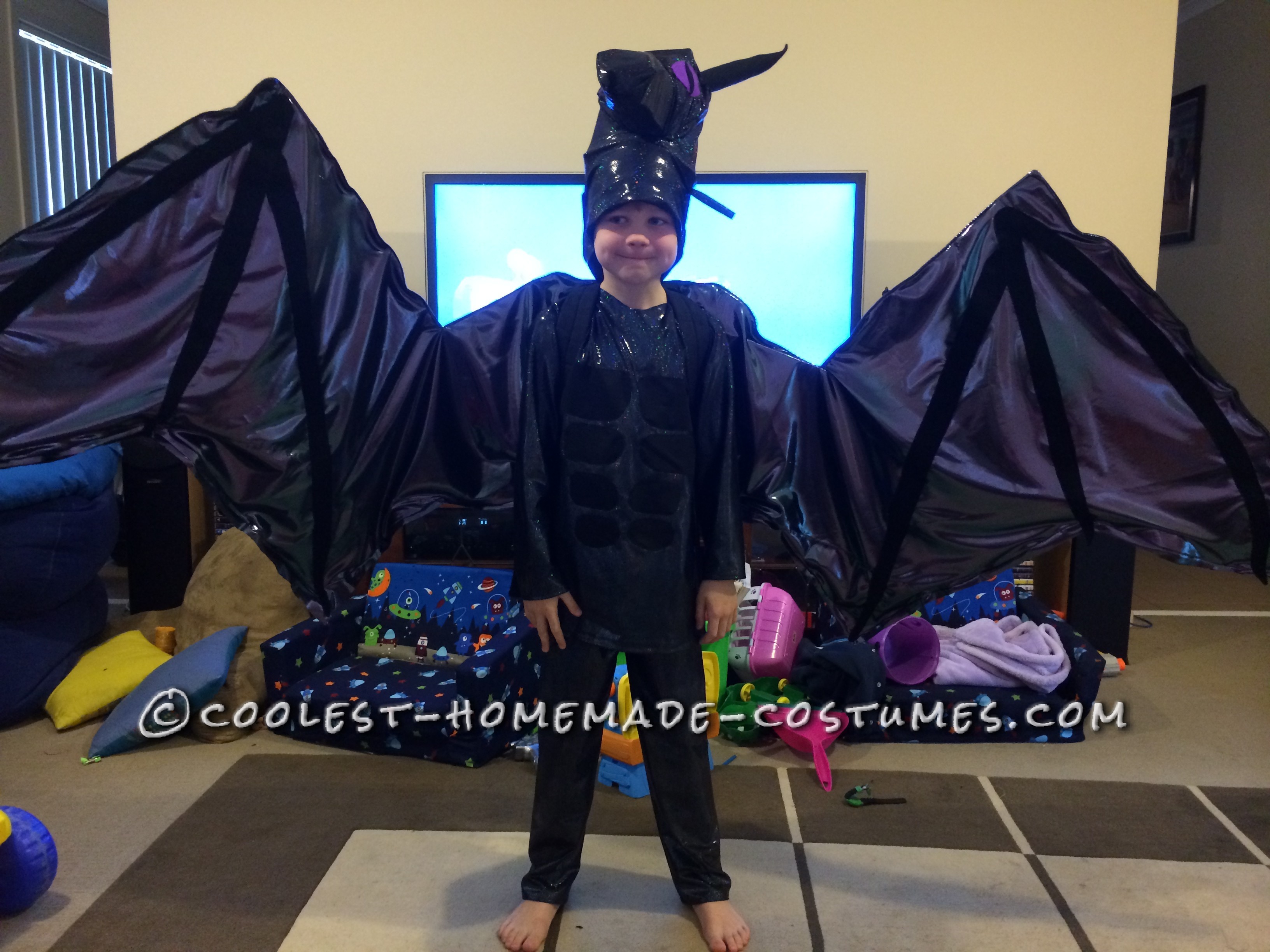 Coolest Minecraft Ender Dragon Costume with Articulated Wings