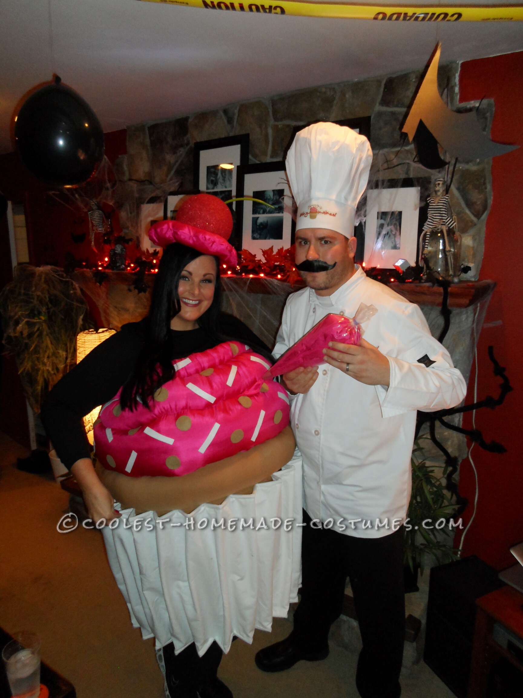 Cool Cupcake and Pastry Chef Couple Costume