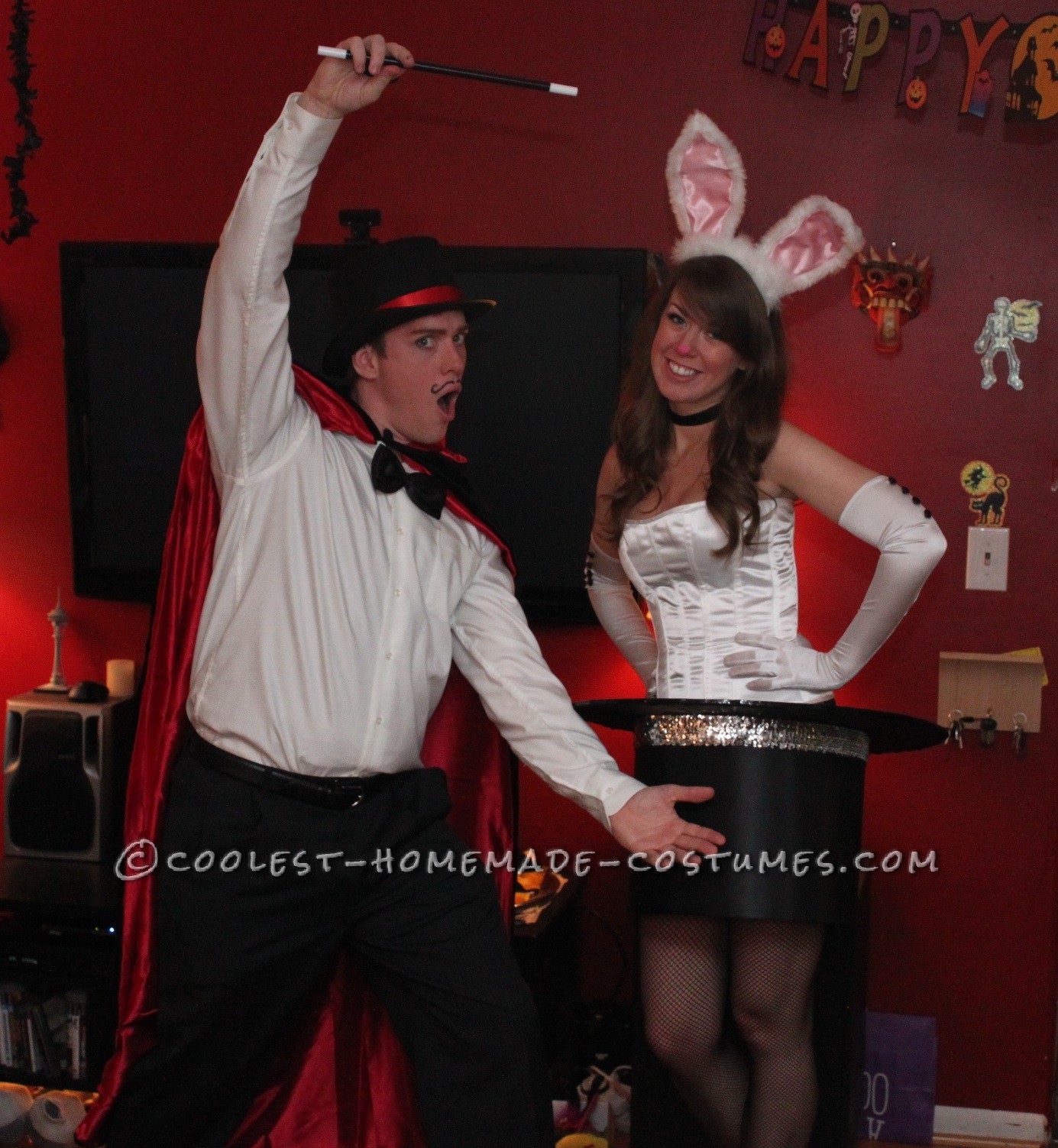 Cutest Magician and Rabbit in a Top Hat Couples Costume