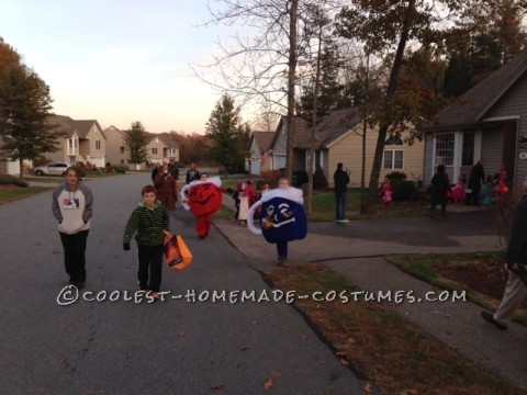 Easy No-Sew DIY Kool-Aid Man Costume - OH YEAH!