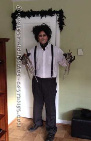 Cool DIY Edward Scissorhands Halloween Costume