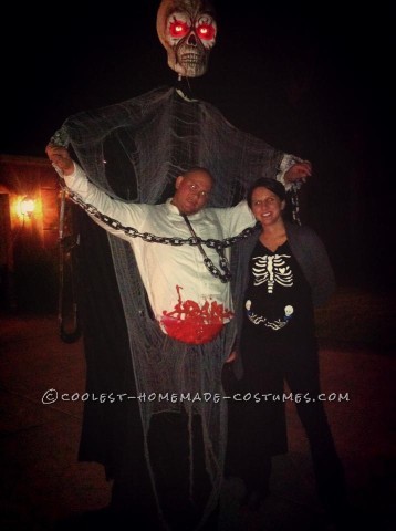 Giant Skeleton Victim Illusion Costume