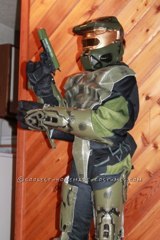 Cool Halo 3 Master Chief Halloween Costume