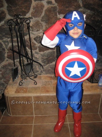 Cool Homemade Hulk, Storm, Captain America and Joker Costumes