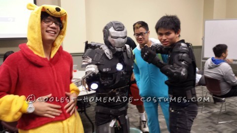 Awesome Iron Man War Machine Costume!