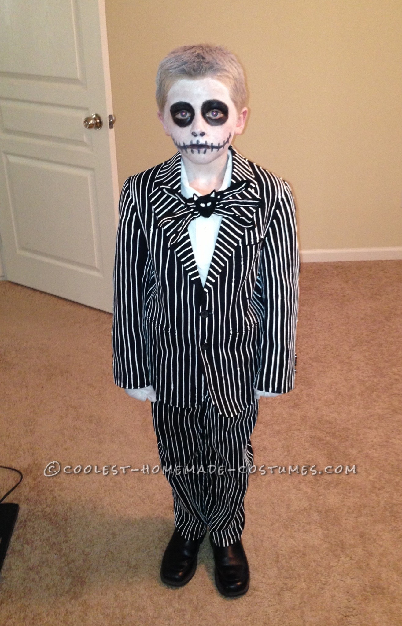 Cool Homemade Jack Skellington Costume from Nightmare Before Christmas